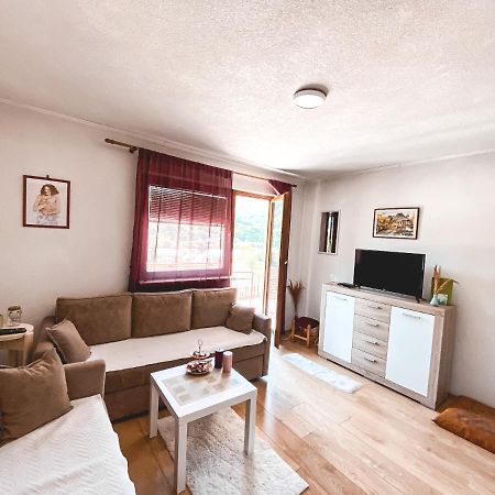 Slatki Dom Fireplace Konjic Buitenkant foto